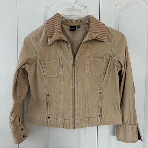Sonoma Jacket Women’s Large Corduroy Beige zip-up  short jacket. Collared